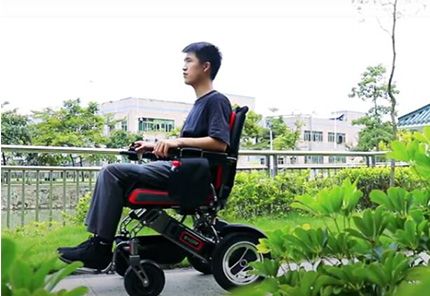 Lightweight Electric Folding Wheelchair- YATTLL YE200 | Outdoor driving experience |