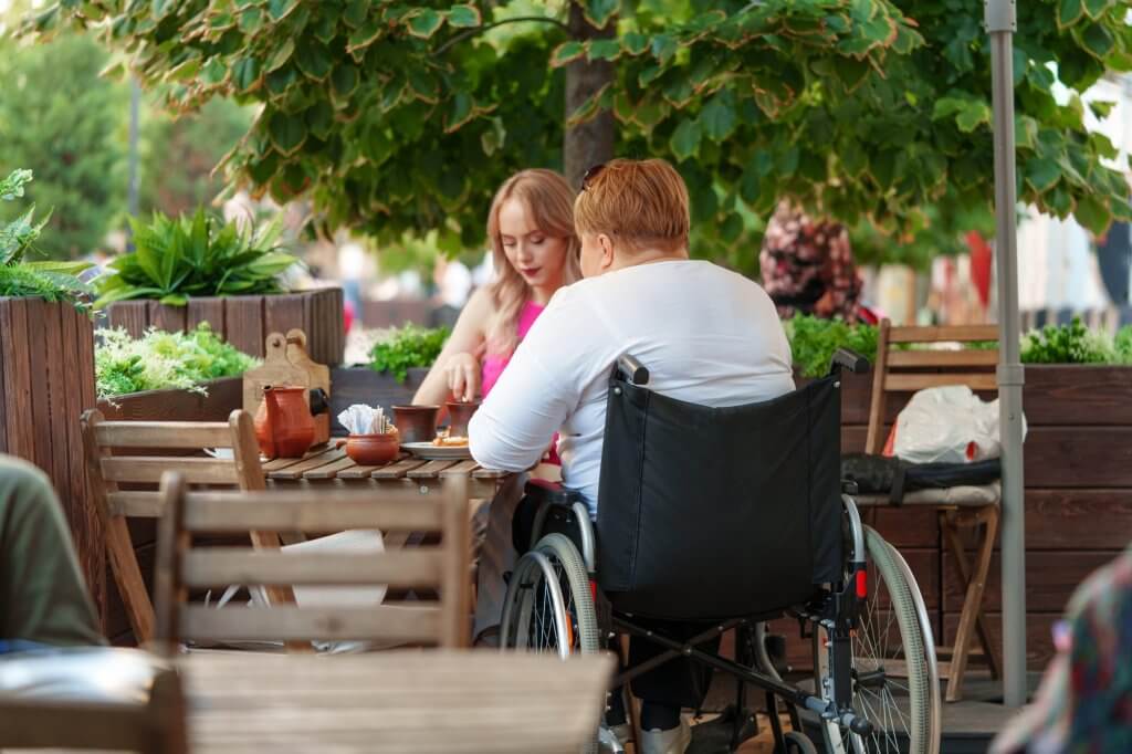 What is the lifespan of an electric wheelchair?