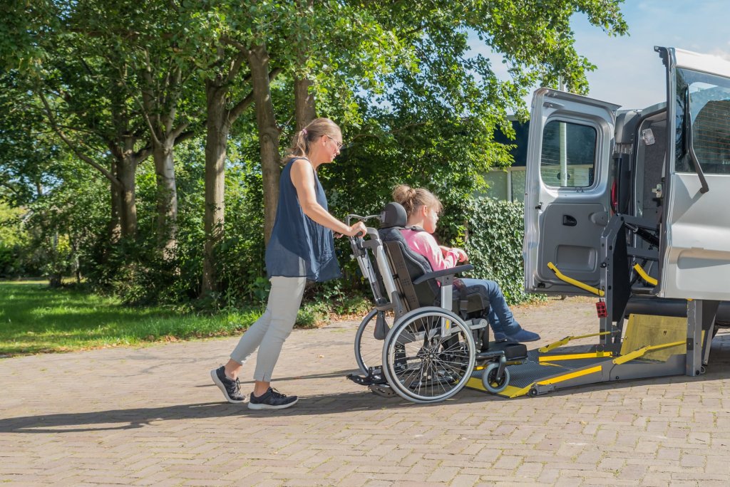 Your Guide to Traveling With an Electric Wheelchair